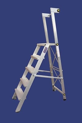 סולם מדרגות מתקפל 3 שלבים+ידית אחיזה 207003-1